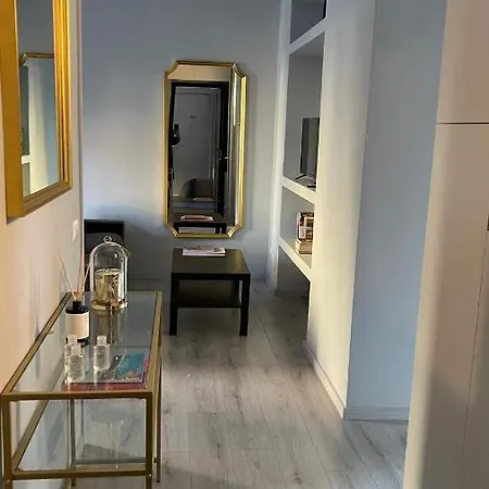 Apartamento Stilish Few Steps From The Underground