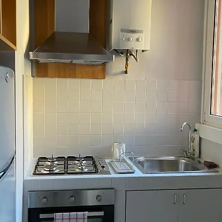 Apartamento Stilish Few Steps From The Underground Milán